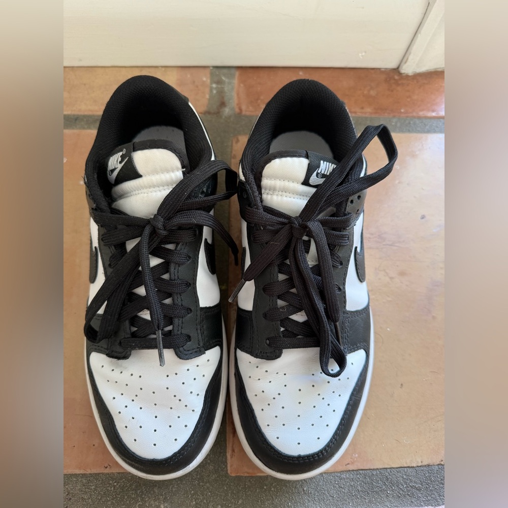 Nike Dunk Low “Panda” 8.5/Eur 40 - Picture 3 of 8
